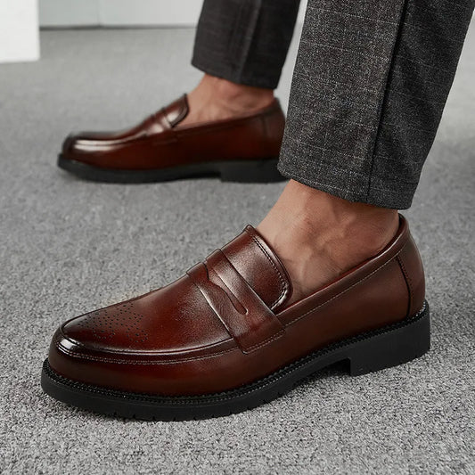 2024 Formal Chef Shoes Kitchen Men Breathable Loafers Shoes New Design Big Size Men's Casual Dress Shoes Leather Pairs for Men