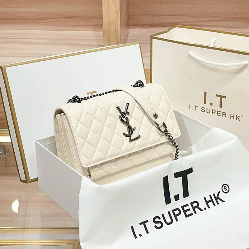 High-End Genuine Leather Women's Crossbody Bag 2025 New Style Quilted Chain Zip Fashionable All-Match Small Square Polyester