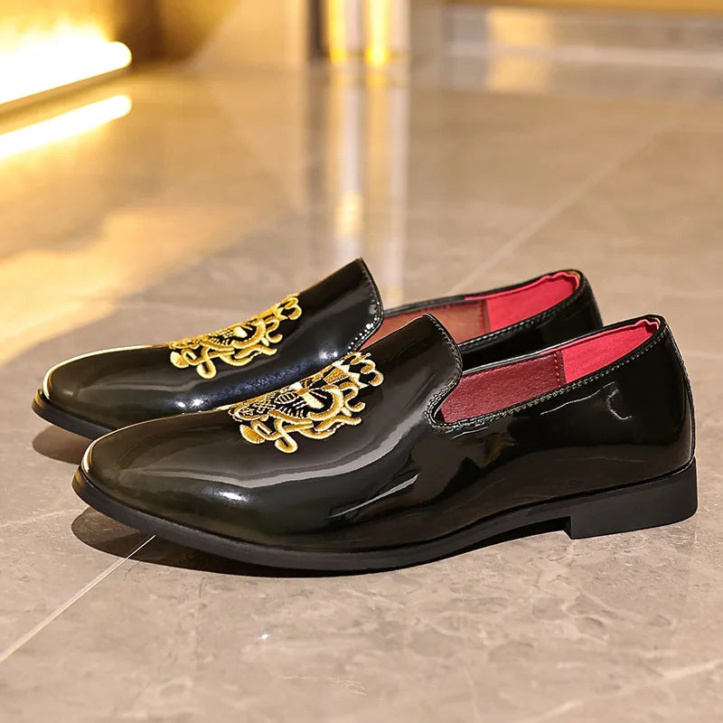New Hot Selling Large Size 40-48 Embroidered Business Casual Breathable Men's Leather Shoes