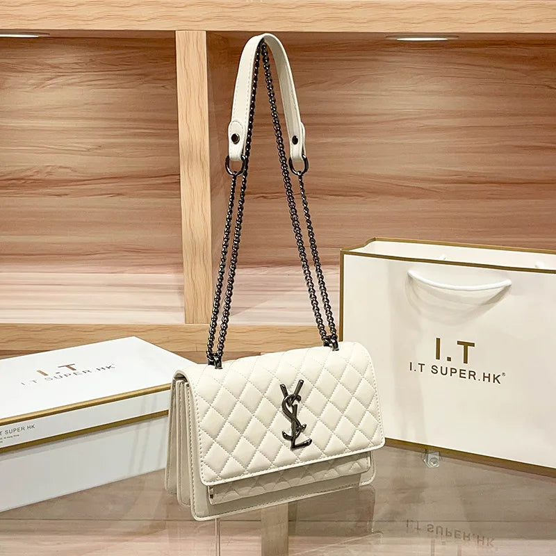 High-End Genuine Leather Women's Crossbody Bag 2025 New Style Quilted Chain Zip Fashionable All-Match Small Square Polyester