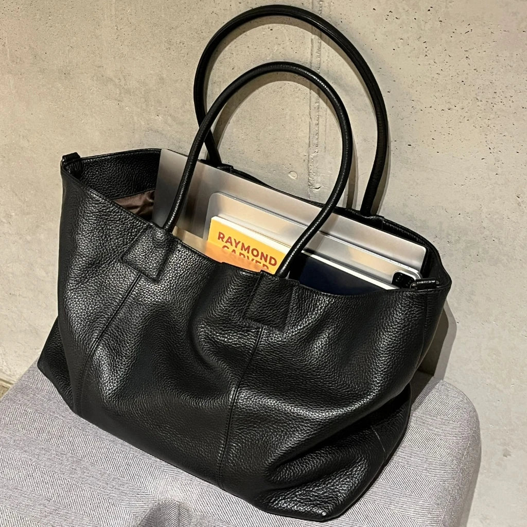 OEM Women's Genuine Leather Casual Tote Famous Brands Luxury Handbags Waterproof Zipper Closure up 1L Capacity Wholesale Design