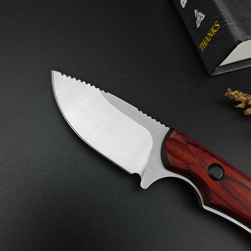 BM 15017 Small Straight Blade Full Handle 2.56 Inch Wooden Handle EDC Hunting Knife Wilderness Survival Tool Leather Scabbard