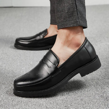 2024 Formal Chef Shoes Kitchen Men Breathable Loafers Shoes New Design Big Size Men's Casual Dress Shoes Leather Pairs for Men