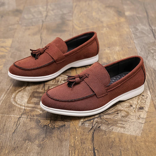 Classic Suede Leather Men's Casual Slip-on European Style Men Classy Fashion Men's Dress Loafer Shoes Business Oxfords