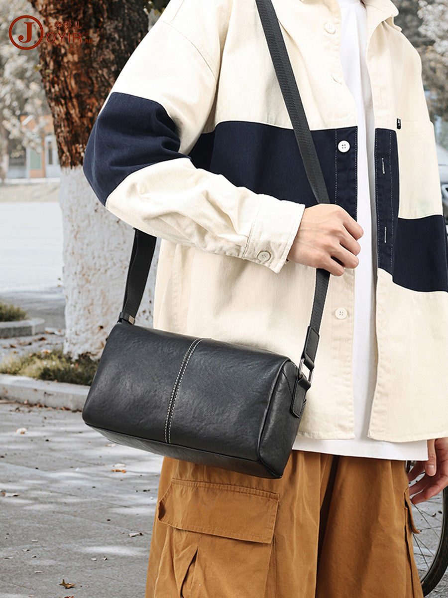 First-Layer Cowhide Men's Crossbody Bag, High-End Genuine Leather Men's Bag, Large-Capacity Commuter Motorcycle Bag, Exclusively for Cross-Border Sales